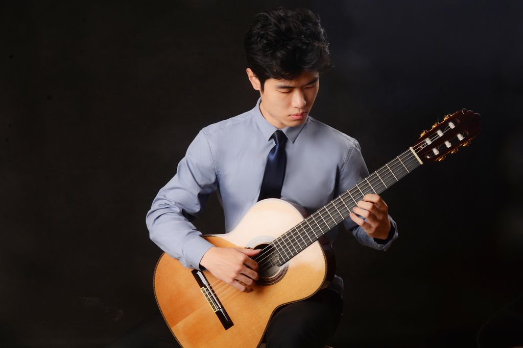Shenglin Ye